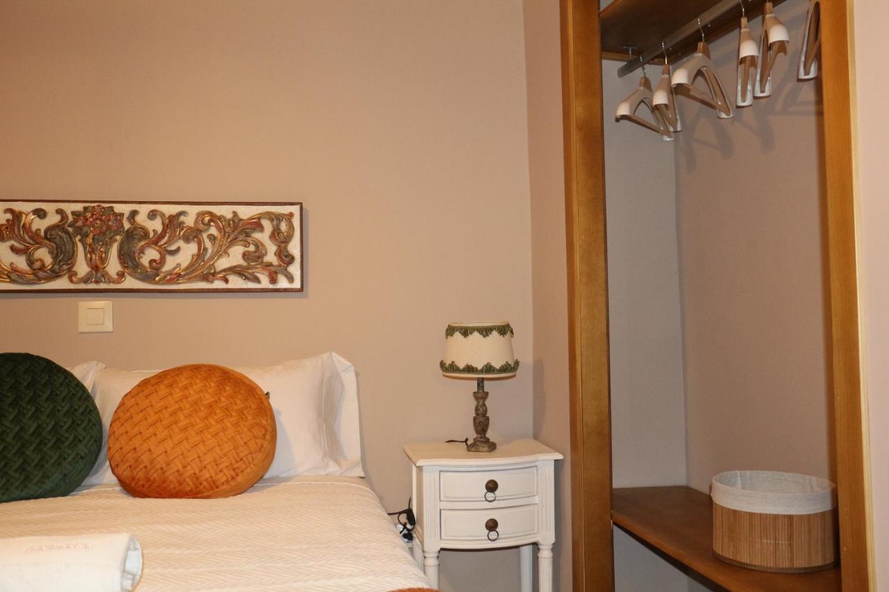 טולדו Apartamentos Coliseo מראה חיצוני תמונה