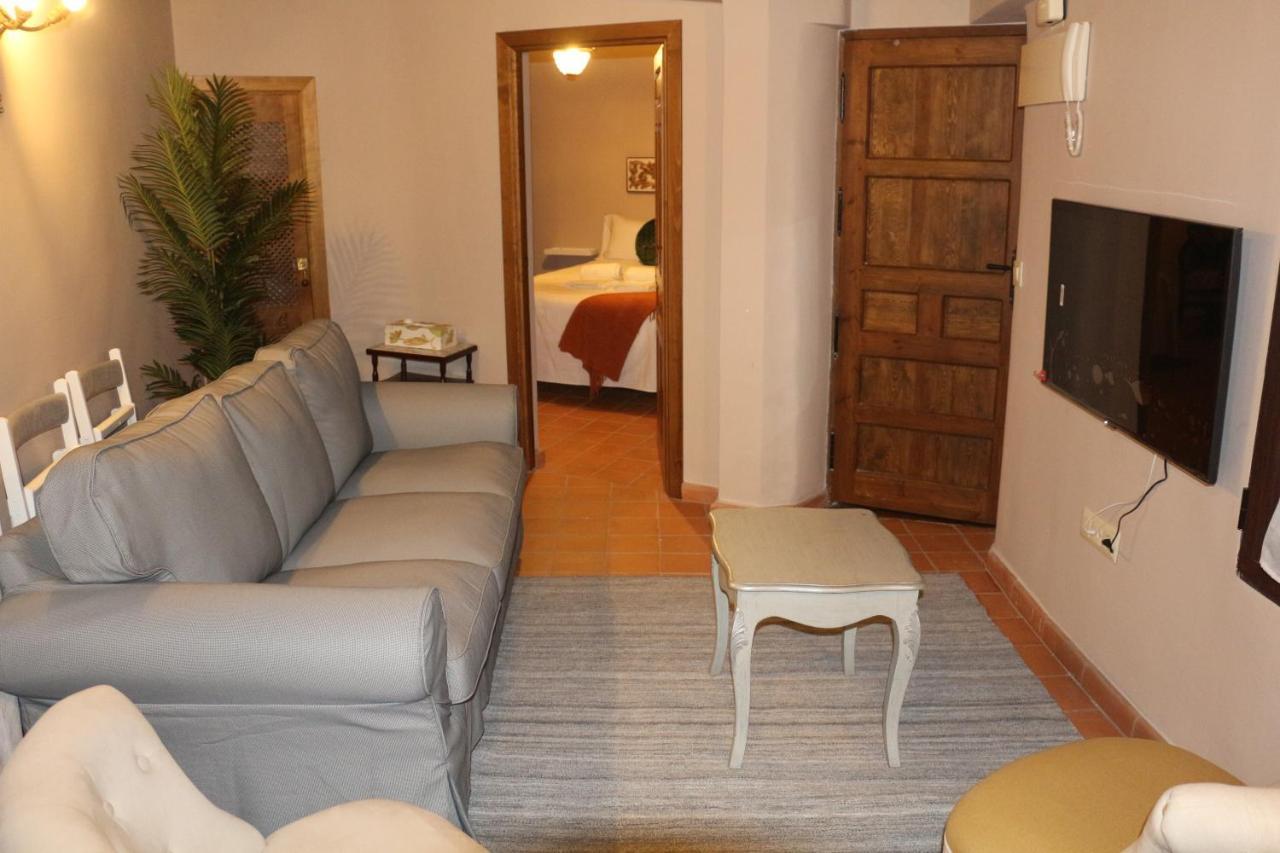 טולדו Apartamentos Coliseo מראה חיצוני תמונה