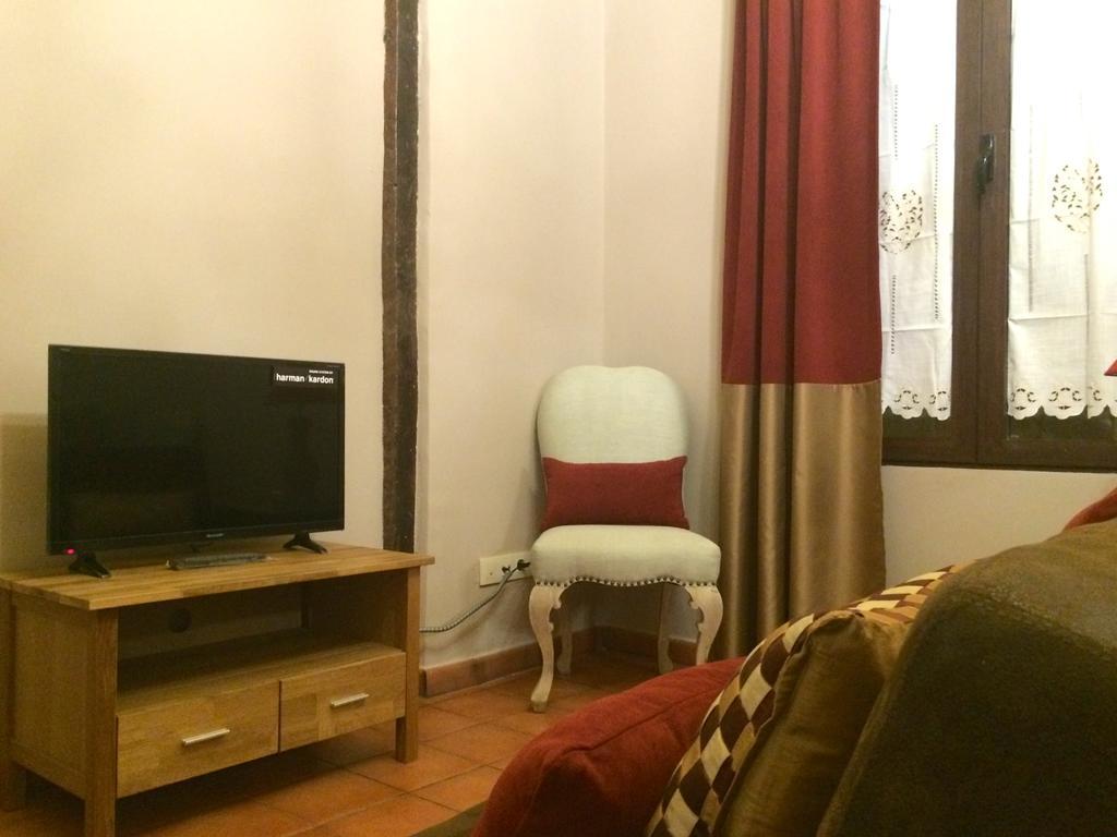 טולדו Apartamentos Coliseo מראה חיצוני תמונה